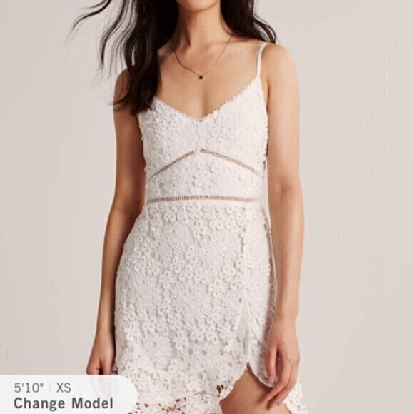 Abercrombie & Fitch Dresses & Skirts - Abercrombie & Fitch White Lace Ruffle Sleeveless V Neck Mini Dress